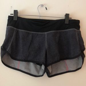Sz. 6 Lululemon run speedy short
